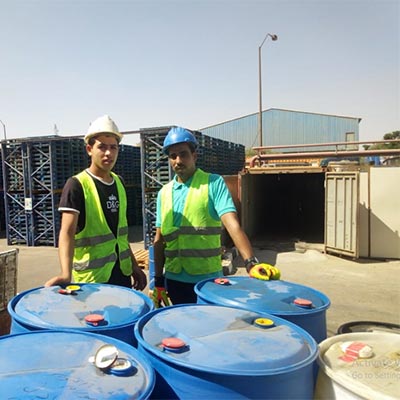 لقطات من عملية التخلص من النفايات الخطرة - شركة جونسون